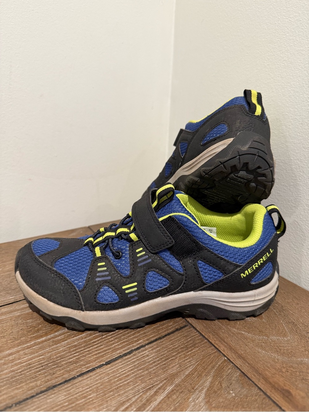 Merrell Trail Chaser 2 MK267869 Big Kid's US Size 4 Black Blue Running Shoes